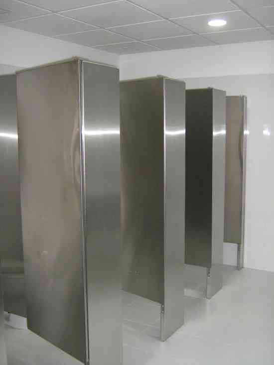 Puertas para Baño en Acero Inoxidable